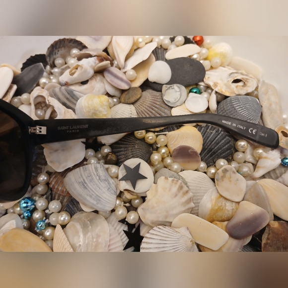 Saint Laurent Sunglasses - Picture 6 of 10